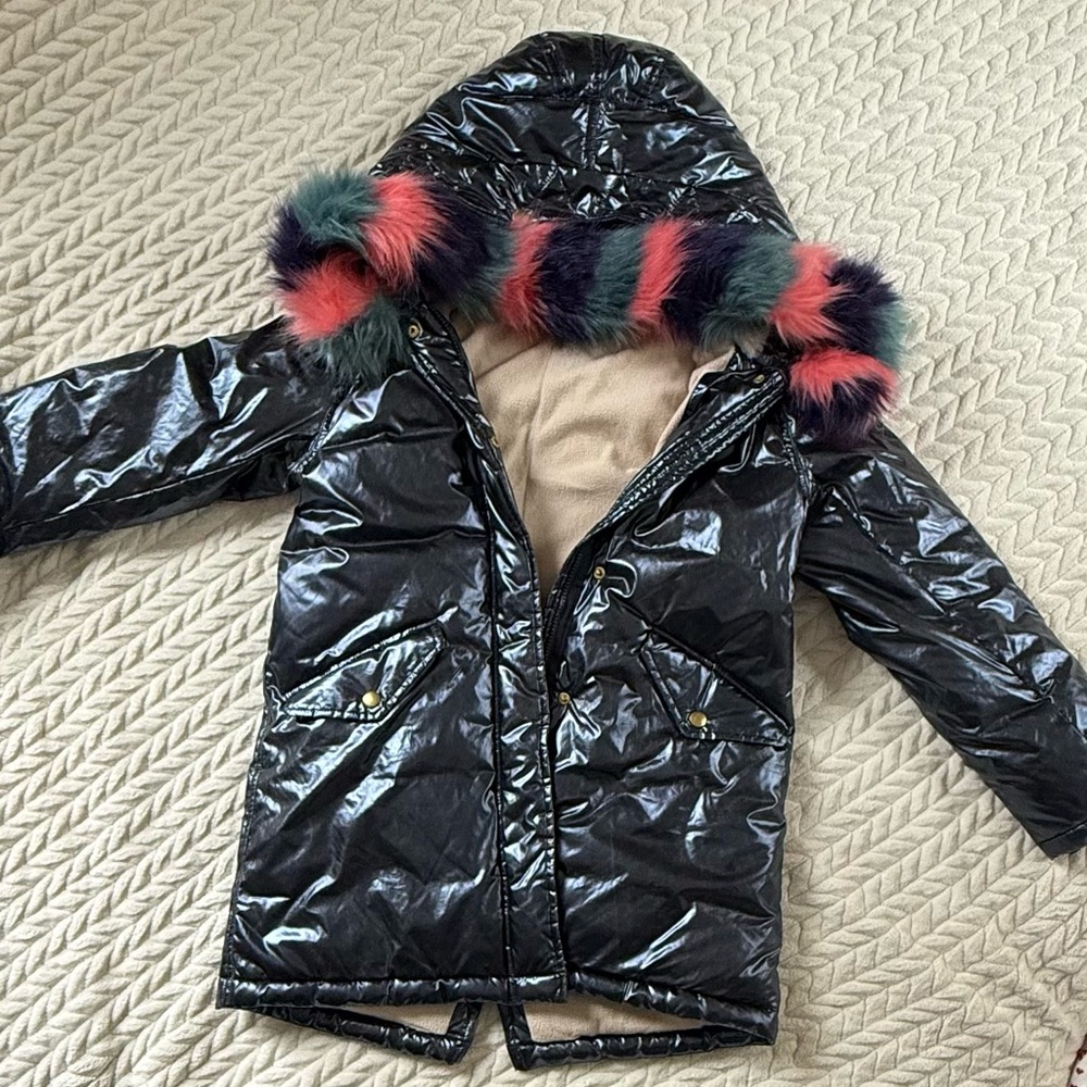 Crew cuts Coat with Fur Trim